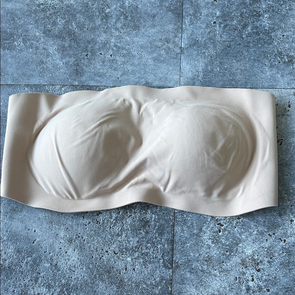 Smoothez Seamless Bandeau Bra